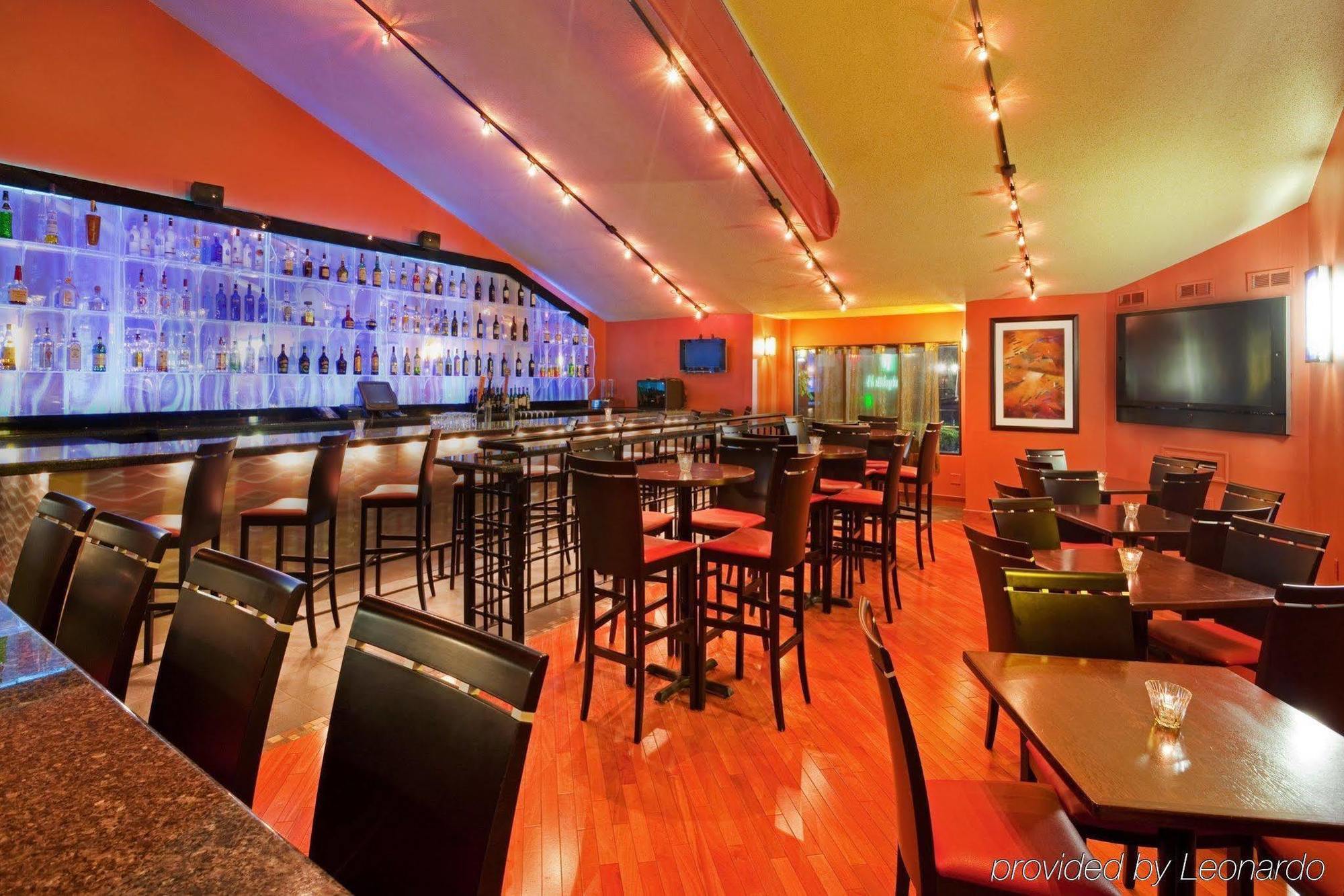 Holiday Inn Cape Cod - Hyannis By Ihg Ресторан фото
